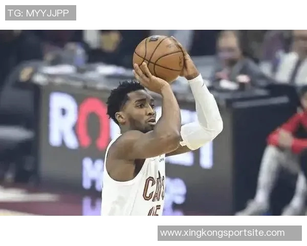 阿特金森强调米切尔需持续超常发挥以助球队成功