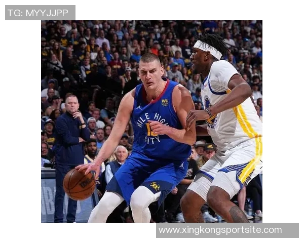 科尔怀念卢尼在大通中心的热烈掌声期待再次相聚的美好时刻